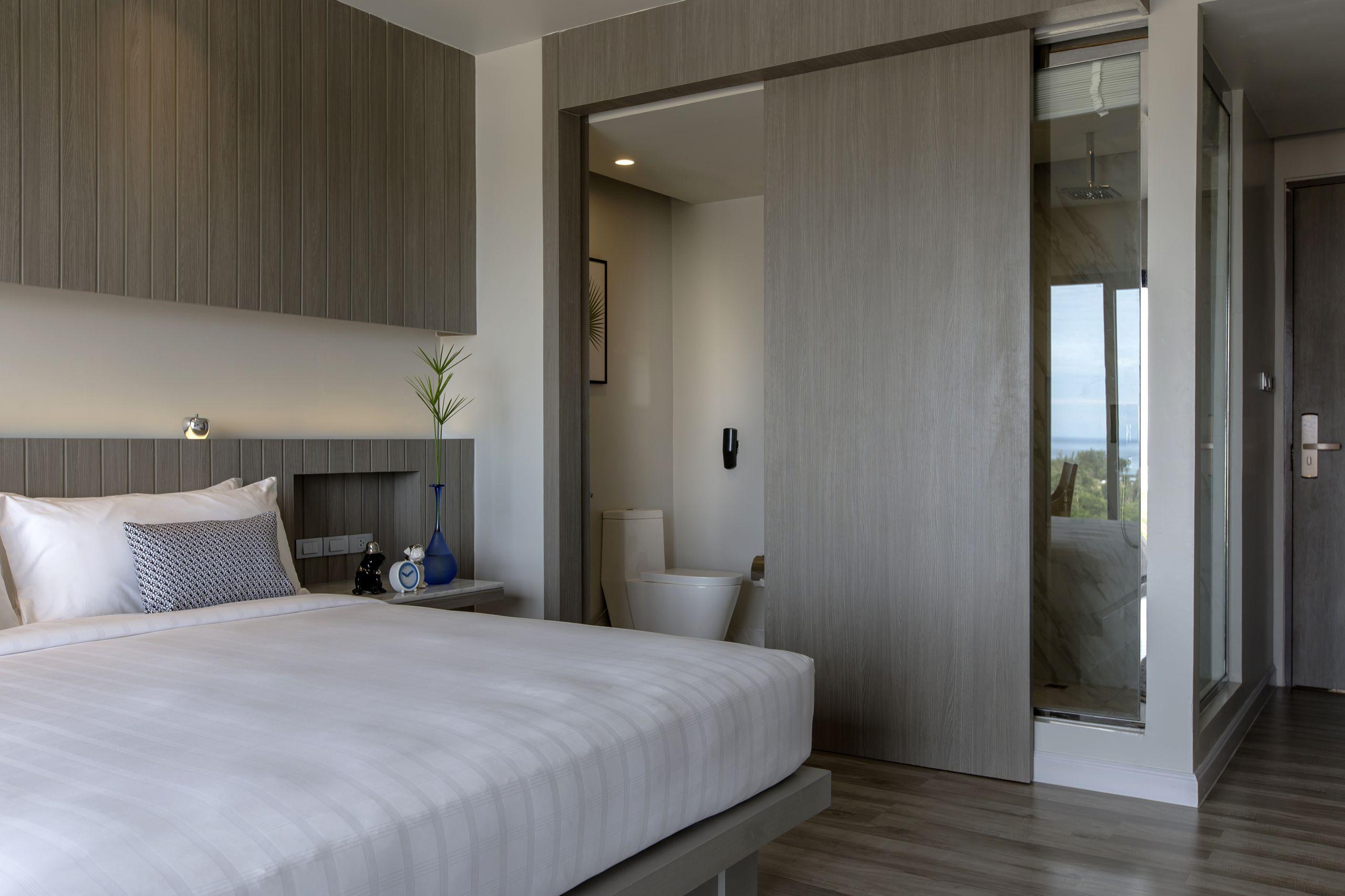 Hotel Ikon Phuket - Sha Extra Plus Karon Exterior photo