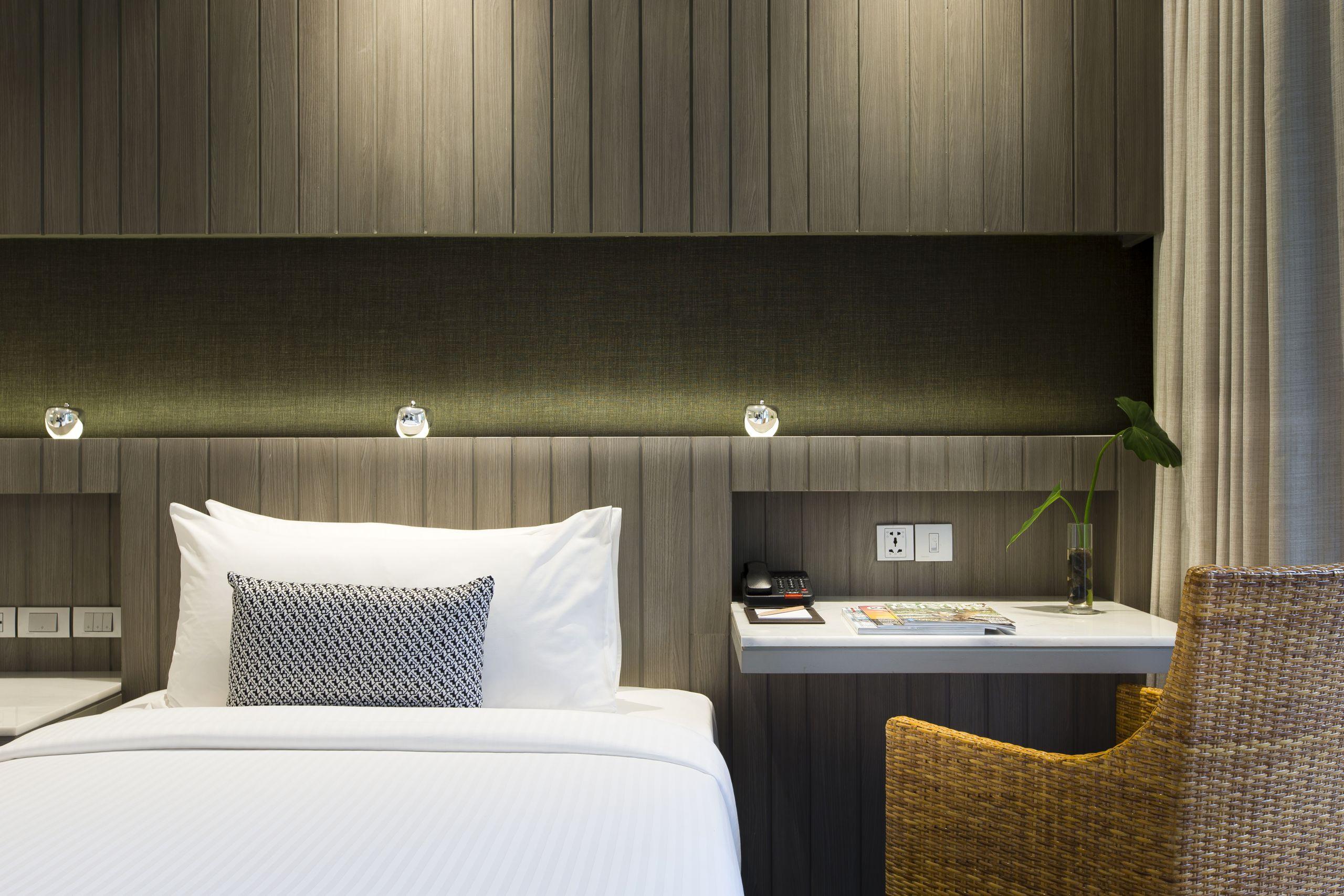 Hotel Ikon Phuket - Sha Extra Plus Karon Exterior photo