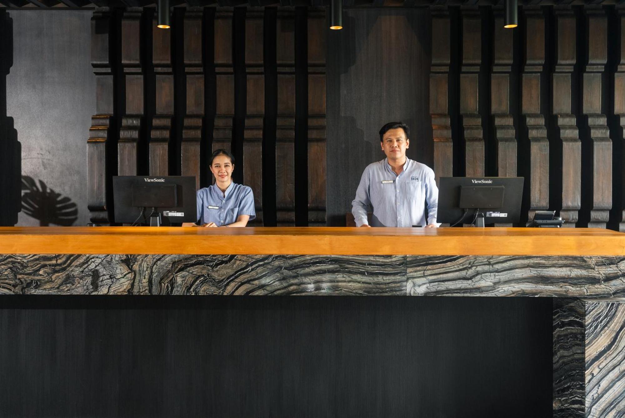 Hotel Ikon Phuket - Sha Extra Plus Karon Exterior photo