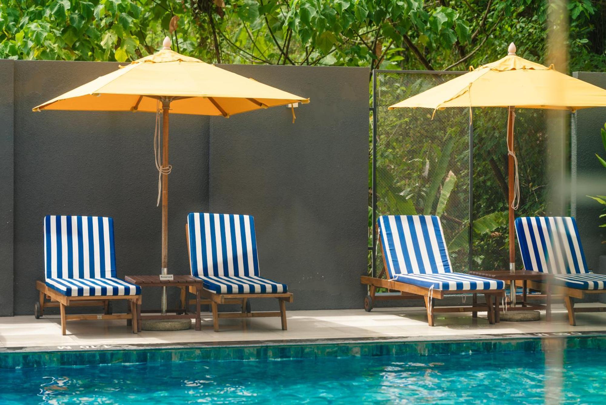 Hotel Ikon Phuket - Sha Extra Plus Karon Exterior photo