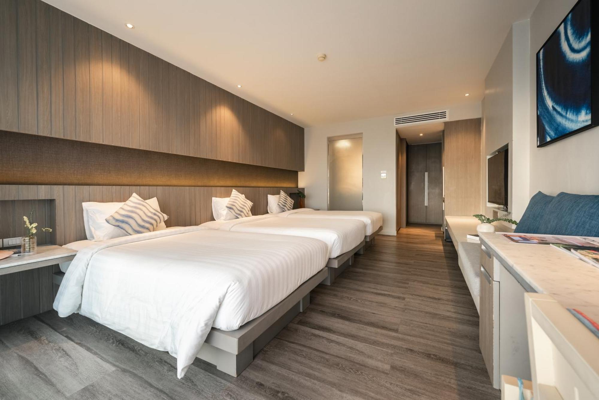 Hotel Ikon Phuket - Sha Extra Plus Karon Exterior photo